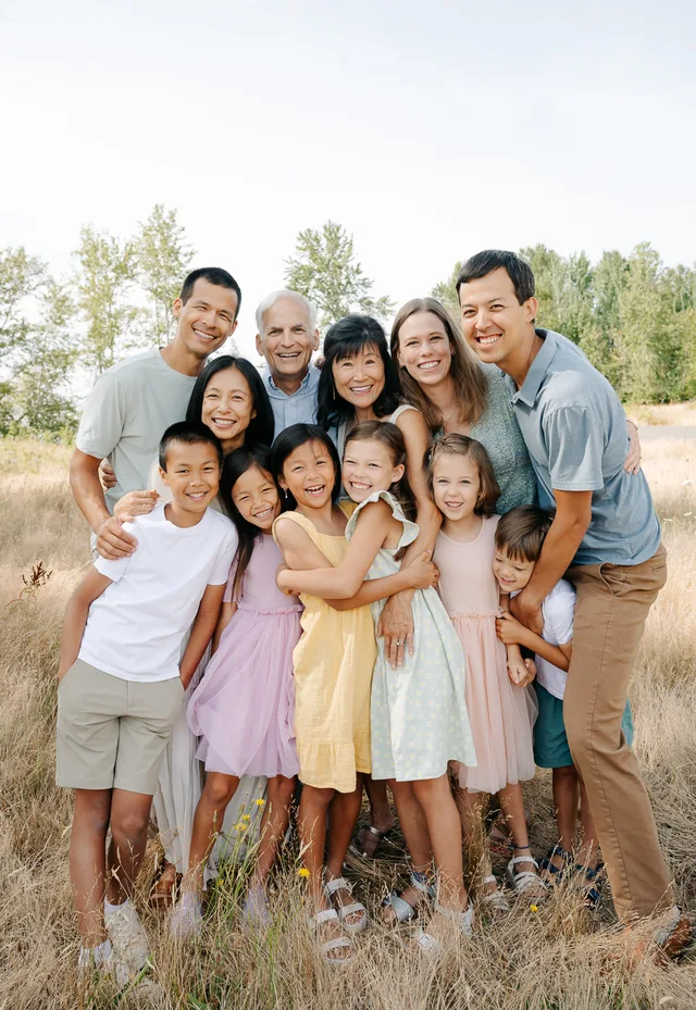 Seattle Extended Family Photographer