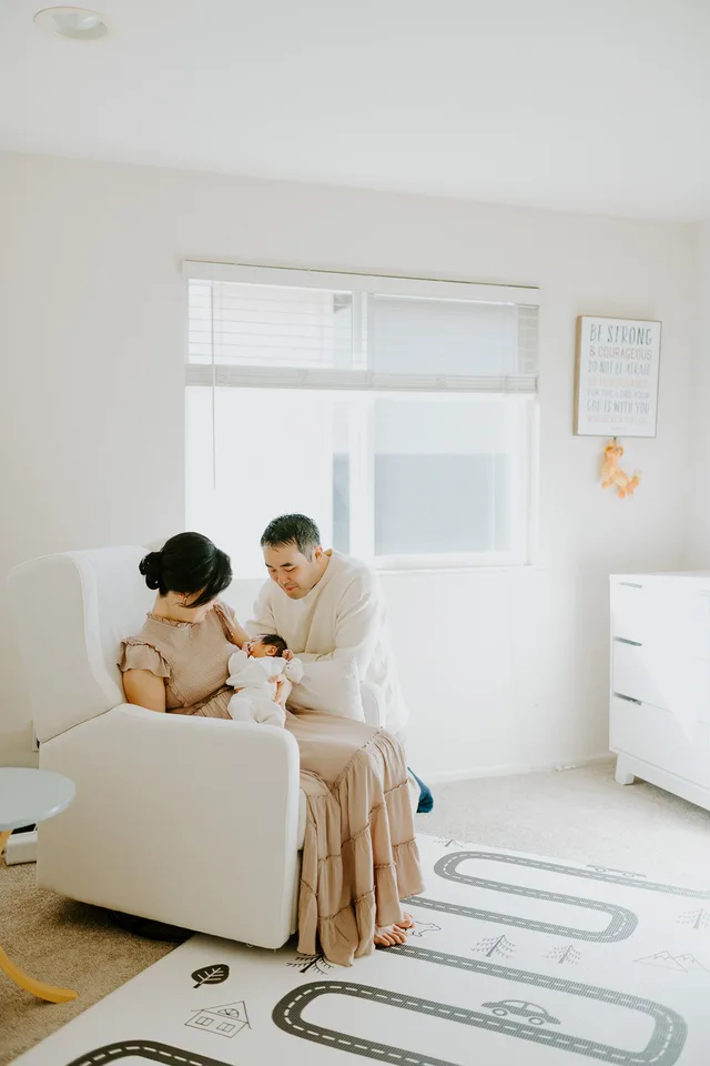 Bellevue Newborn Photographer
