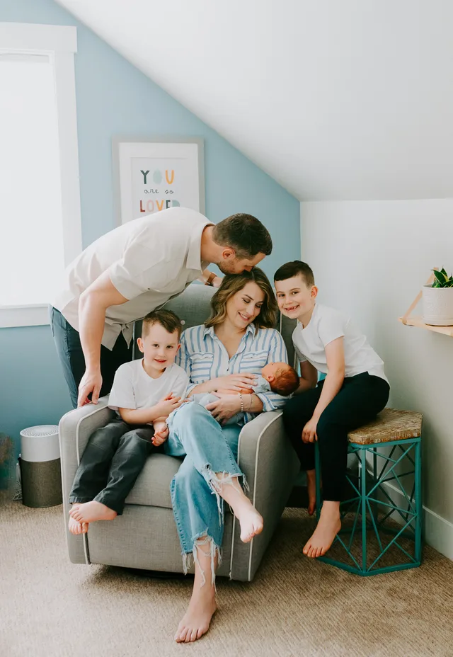 Bellevue Newborn Photographer